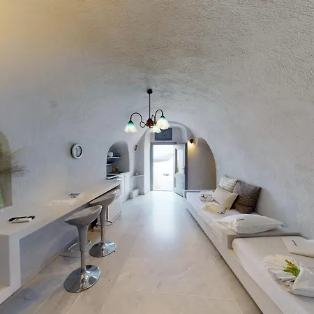 Charming Santorini 1 Bedroom Family Wonderful Caldera Sea Views Close To City Centre 别墅 费拉