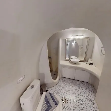 别墅 Charming Santorini 1 Bedroom Family Wonderful Caldera Sea Views Close To City Centre *