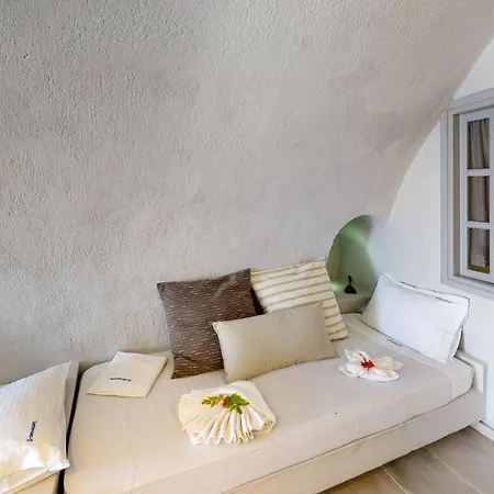 别墅 Charming Santorini 1 Bedroom Family Wonderful Caldera Sea Views Close To City Centre